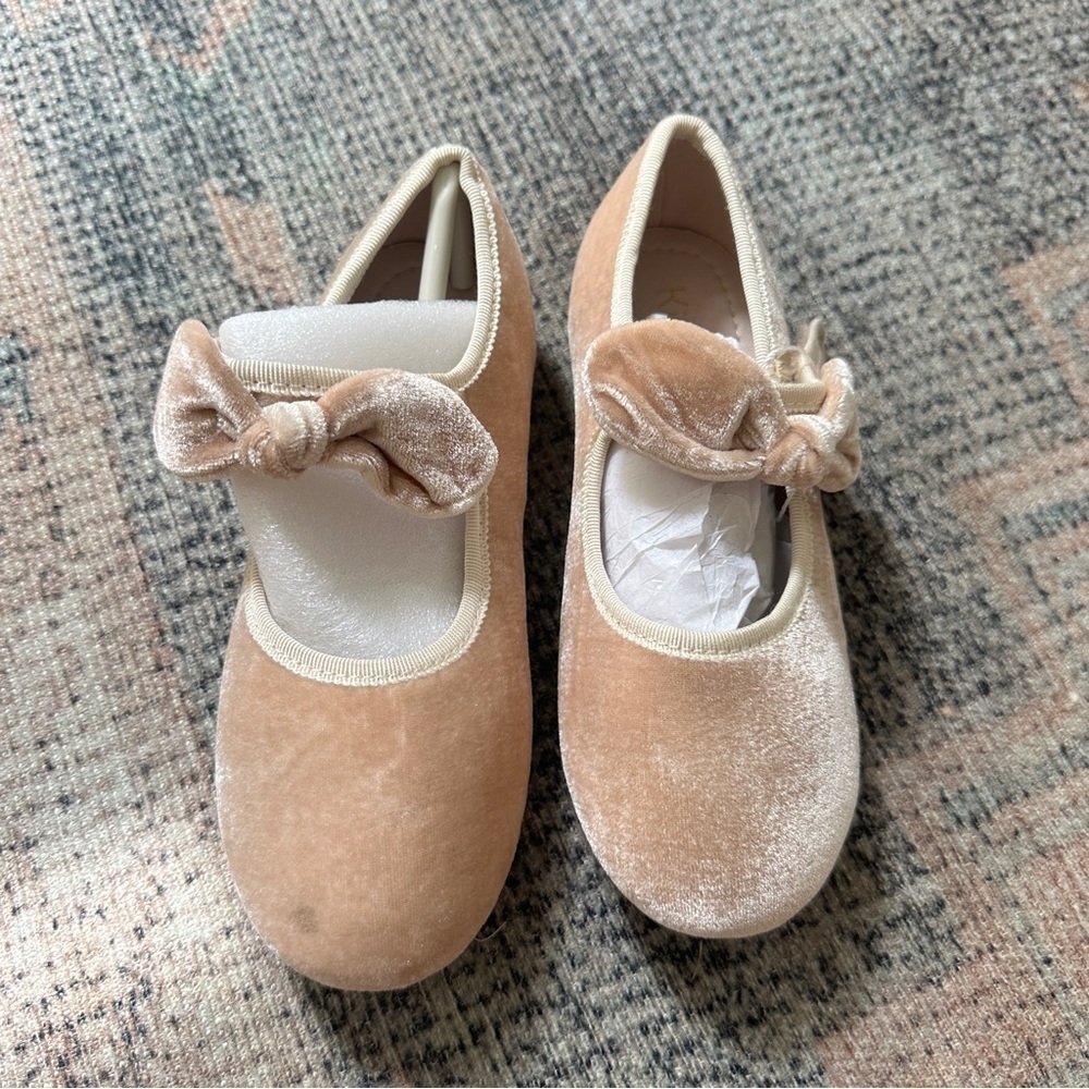 Girls Light Pink Velvet Bow Ballet Flats sz 12 - Picture 6 of 7